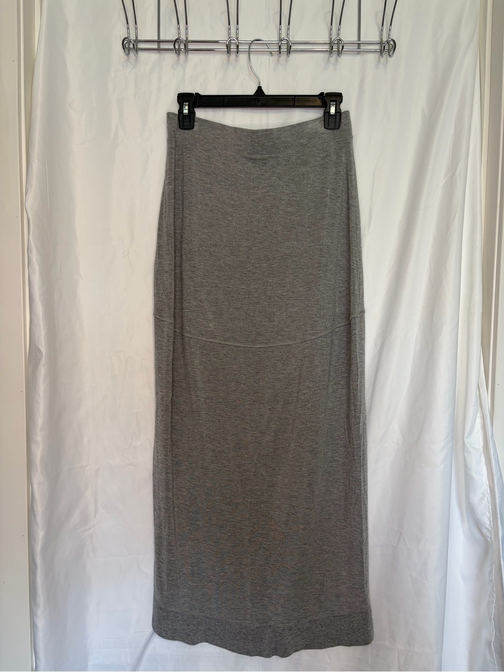 Bordeaux Gray Women's Maxi Skirt - Lightweight Layered Design - Picture 3 of 6